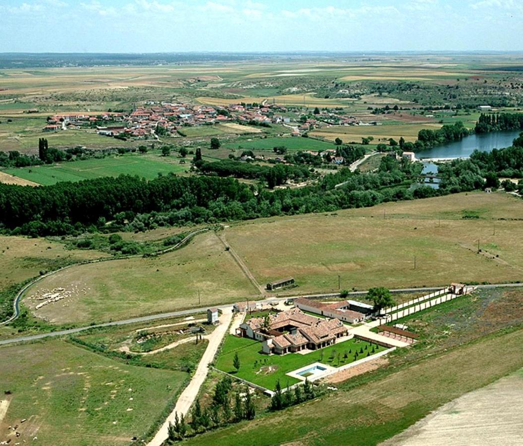 La Casona Del Tormes Villa Almenara de Tormes ภายนอก รูปภาพ