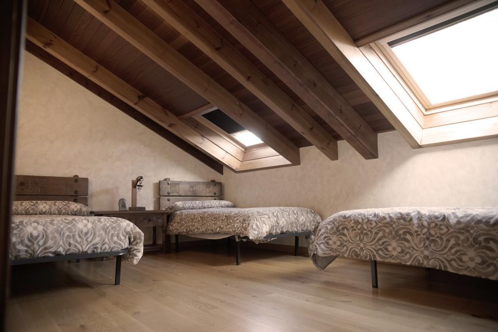 La Casona Del Tormes Villa Almenara de Tormes ภายนอก รูปภาพ