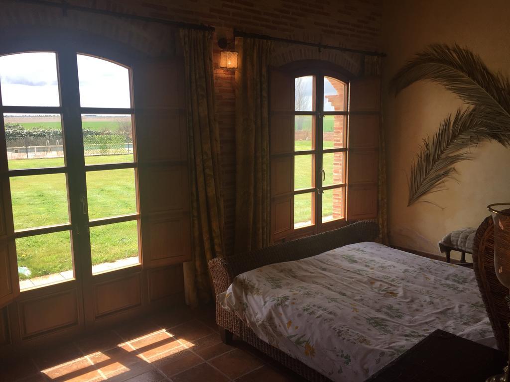 La Casona Del Tormes Villa Almenara de Tormes ภายนอก รูปภาพ